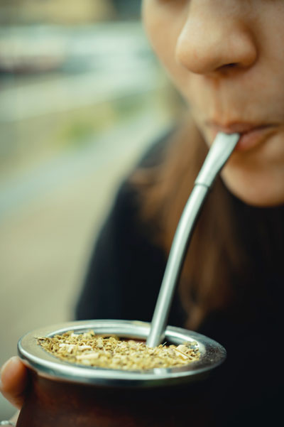 Boire du mate le soir